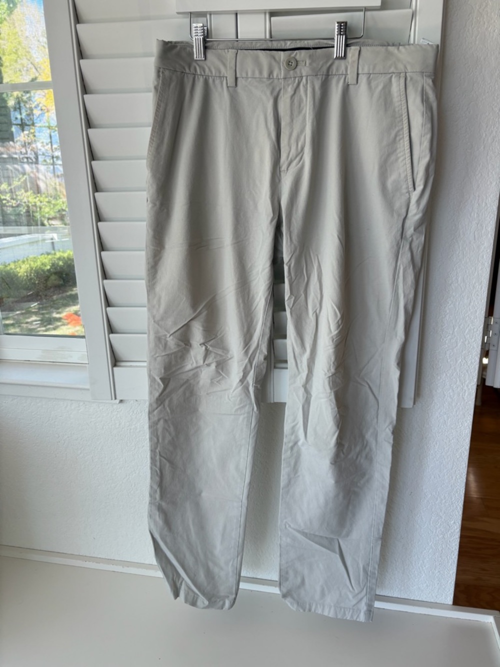 Vineyard Vines Men's Chino Performance Pants